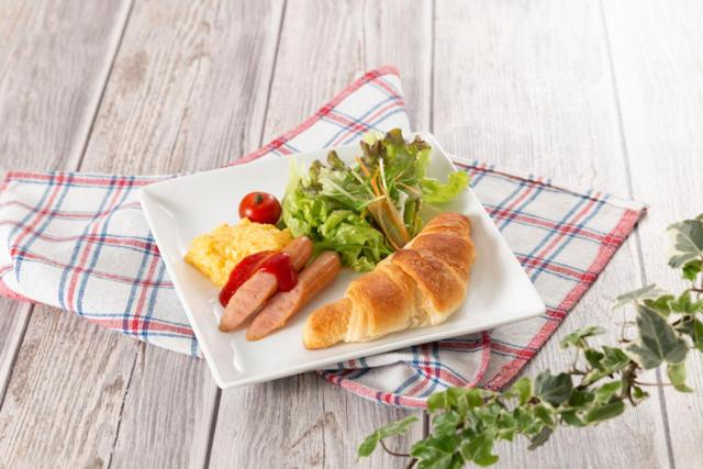 Food & Drinks 2, ホテルDEN, Adachi