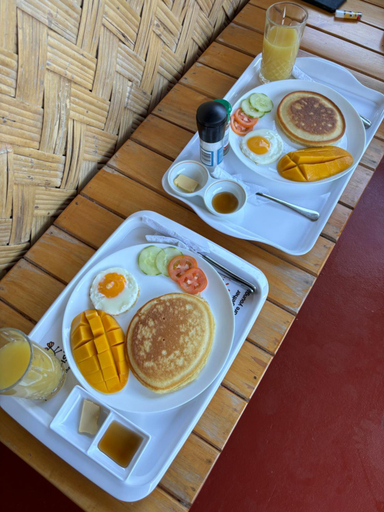 Food & Drinks 4, LUZ VILLE Transient House, San Vicente