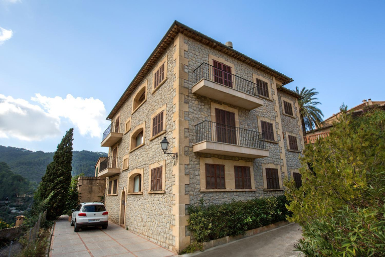 Exterior & Views 2, Hotel y Apartamentos DES PUIG, Baleares