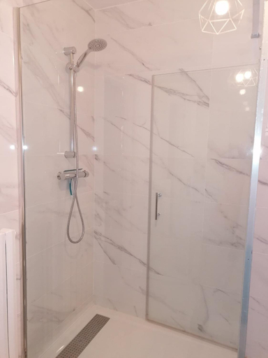 Bathroom 3, Les Vosges ca vous tente ?, Vosges