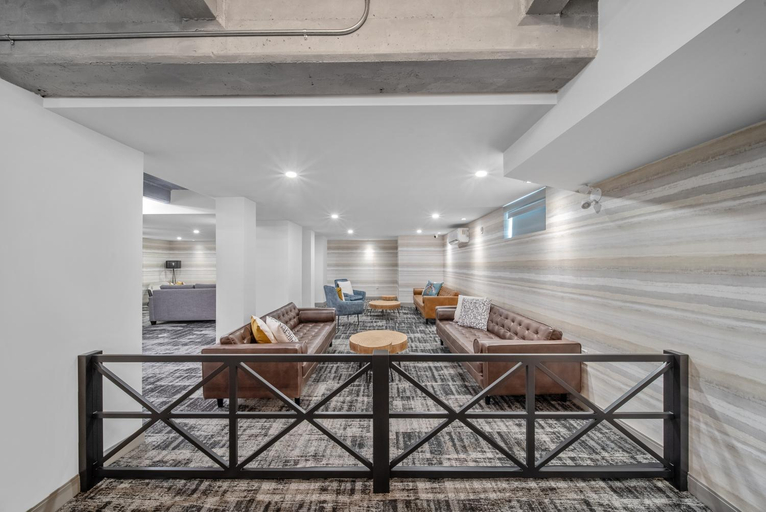 Food & Drinks 5, Cannery Lofts Niagara, Niagara