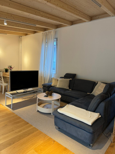 Others 4, Your Cozy City Bungalow, Baden