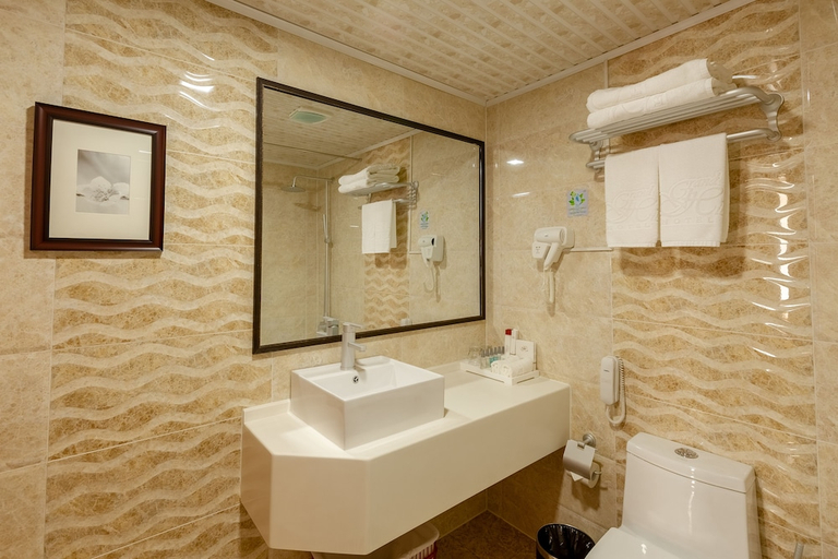 Bathroom 5, Grand Hill Center, Ulan Bator