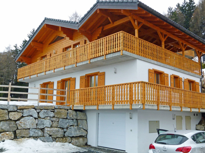 Exterior & Views 2, Chalet in Alps Near Ski Lift and Sauna, Martigny