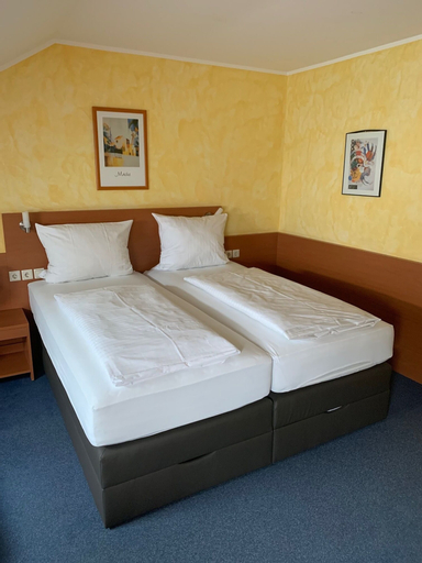 Bedroom 9