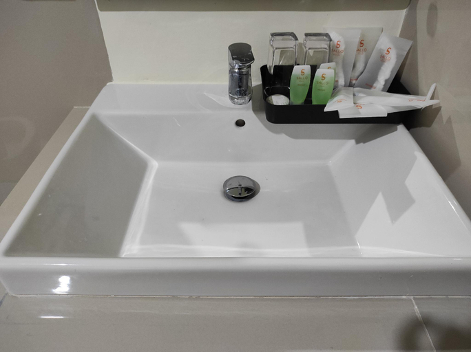 Bathroom 3
