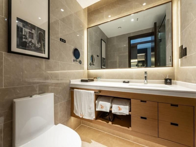 Bathroom 5, GreenTree Eastern Suzhou Dushu Lake Guoyuan Road S, Suzhou