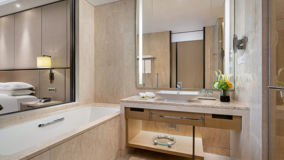 Bathroom 5, InterContinental Hotels WUHAN by IHG, Wuhan