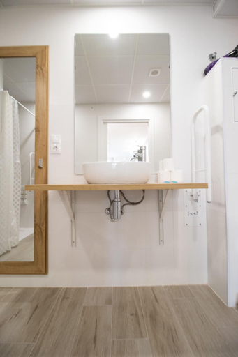 Others 3, Nautical Flats by Concept, Valencia