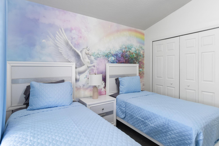 Bedroom 1, Tee Garden Villa, Polk