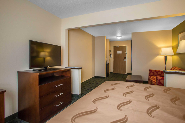 Bedroom 10