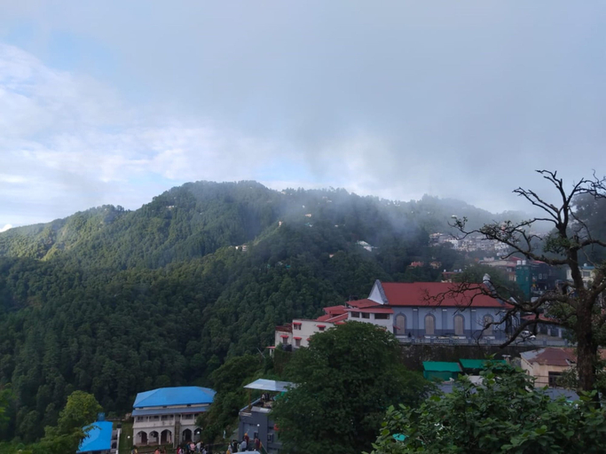 Others 4, Goroomgo Thee Aura Mussoorie, Dehradun