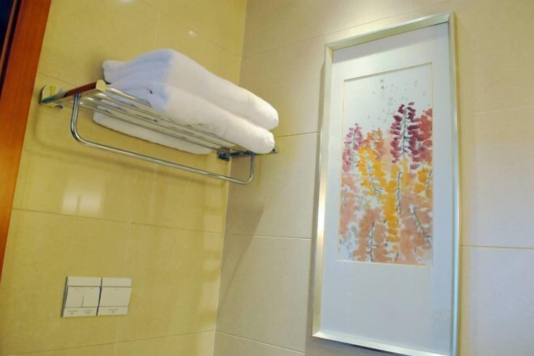 Bathroom 3, Noble Crown Hotel, Wuxi