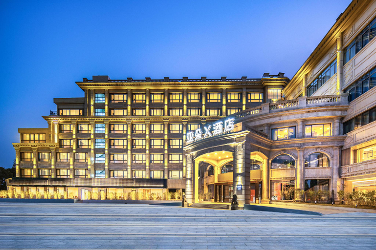 Atour X HotelNingbo Railway Station Liuting Street, Ningbo