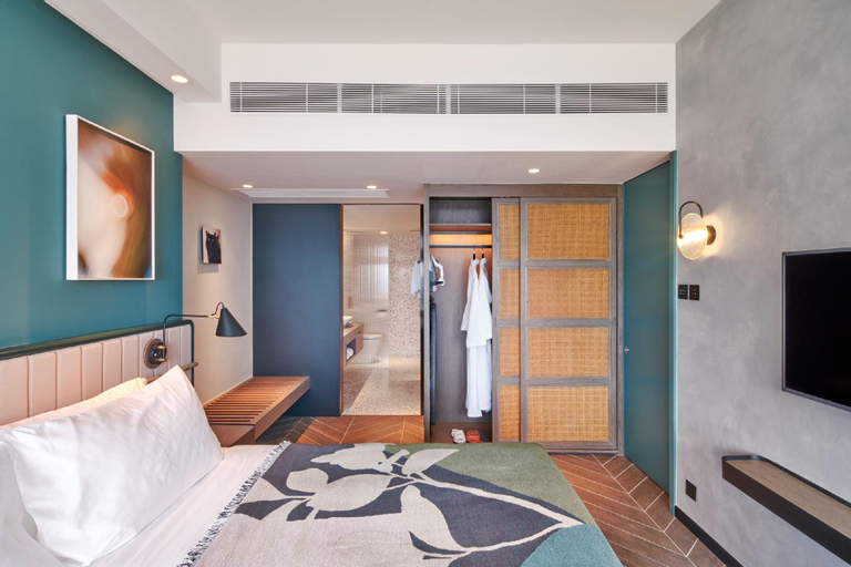 Bedroom 16
