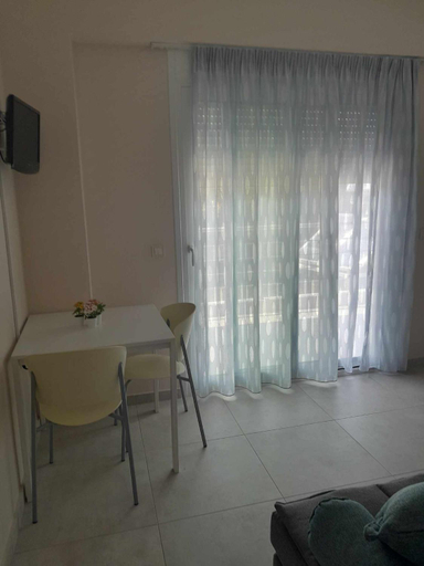 3, Giotis Apartments, Epirus