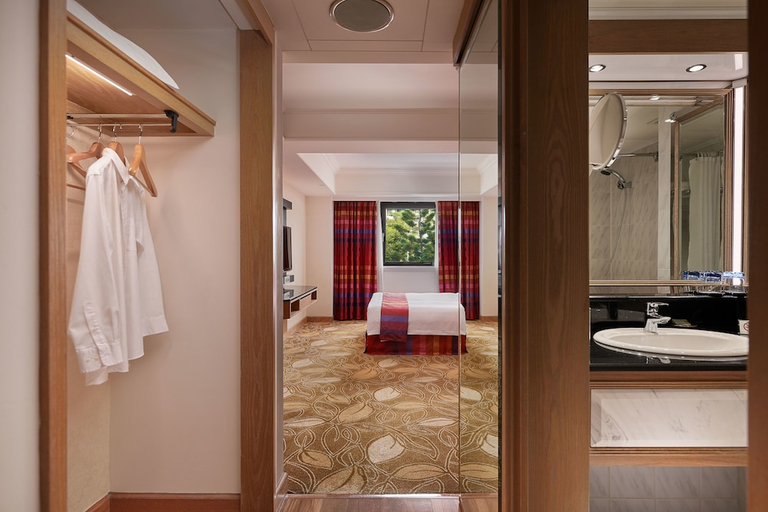 Bathroom 4, The Riviera Hotel Taipei, Taipei City