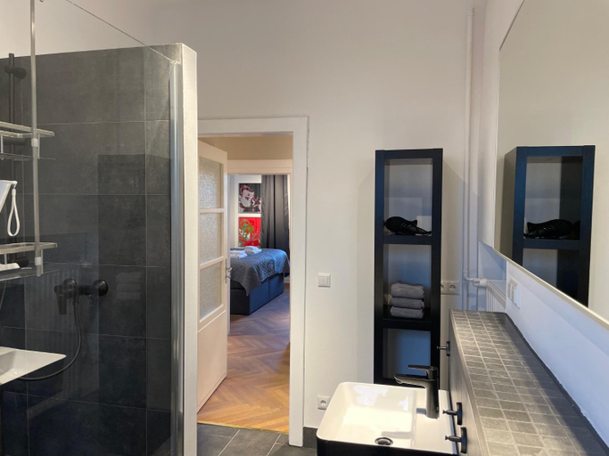 Bathroom 4, Apartment Factory, Hamburg