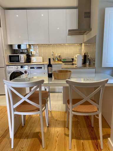 Others 3, Discover Lisbons History - Stylish apartment in Alfama, Lisbon