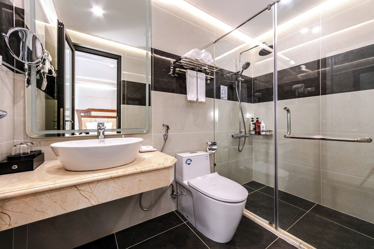 Bathroom 4, A25 Premium Hotel - 16 Mieu Dam, Từ Liêm