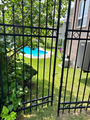 Exterior & Views 4, Poolside entire lower level apt, Durham