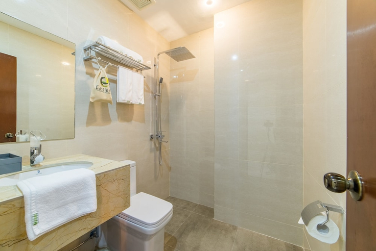 Bathroom 4, Eastland Hotel and Residences, Cebu City