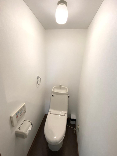 Bathroom 3, Bleu Celeste Kazuyama, Numazu