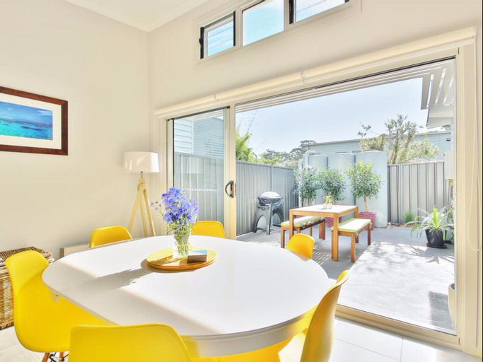 Dining Room 6