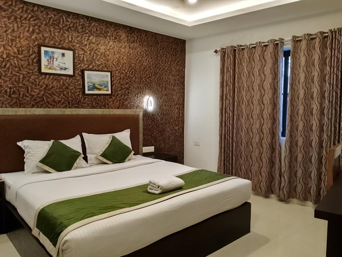 Others 2, Hotel Green Life, Ernakulam
