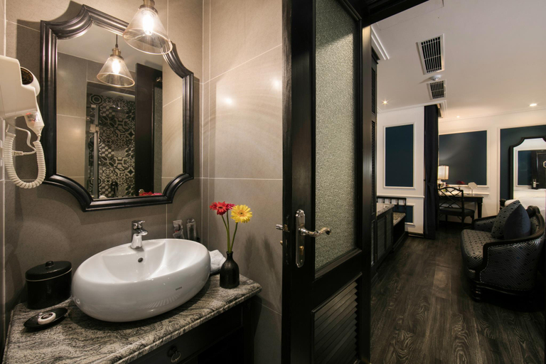 Bathroom 3