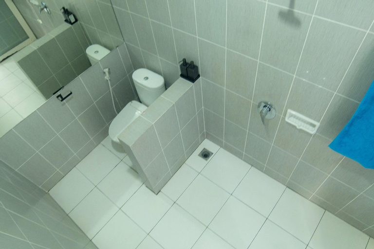 Bathroom 4