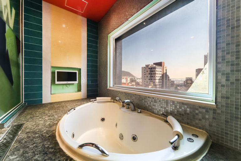 Bathroom 6