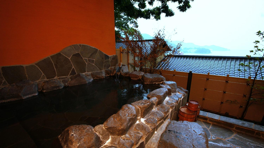 森の入り江の離れ宿 無雙庵枇杷, Izu