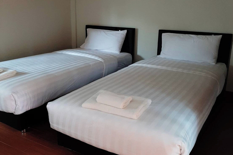 Bedroom 18