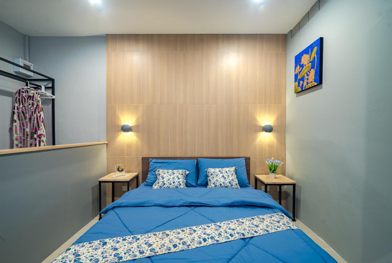 Bedroom 8