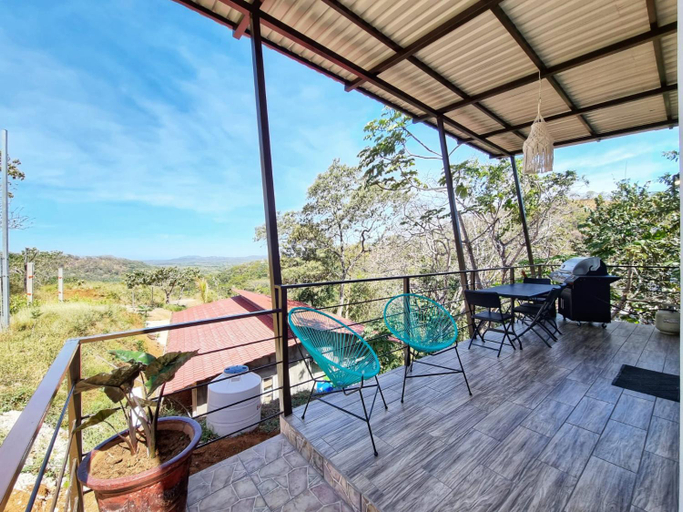 Others 5, Pinilla Highlands Oasis near Avellanas, Santa Cruz