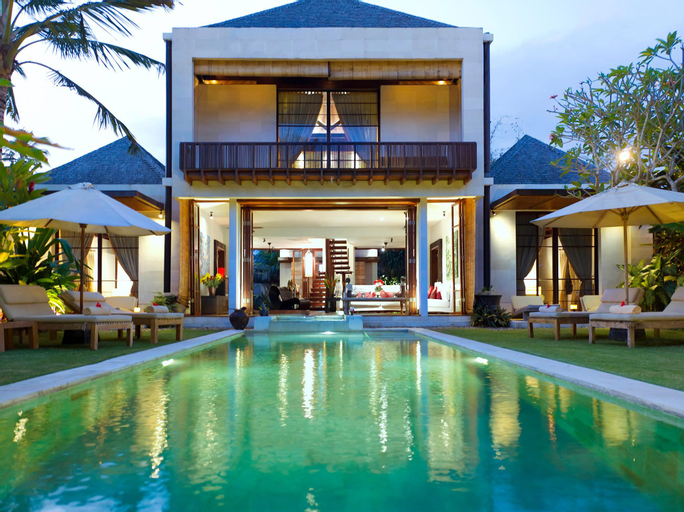 Swimming Pool 18