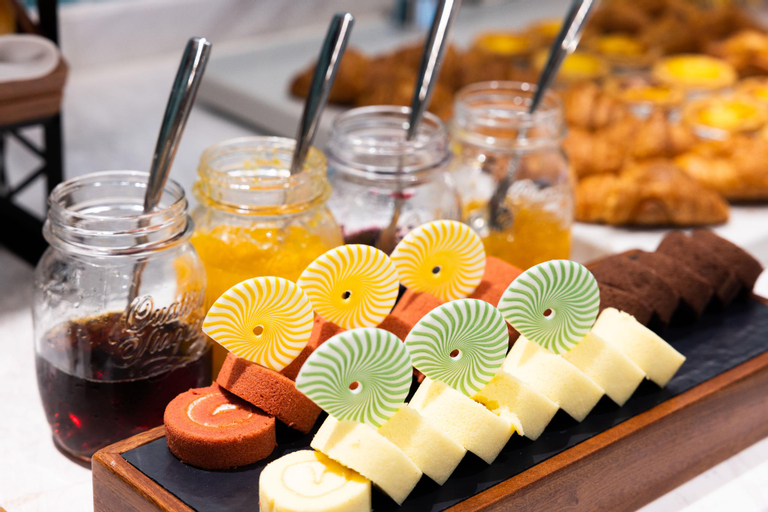 Food & Drinks 3, Home2 Suites by Hilton Hefei South Railway Station, Hefei