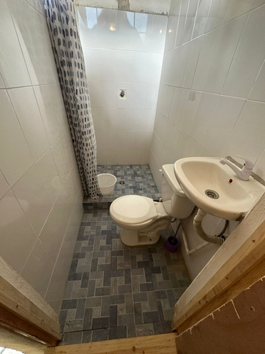 Bathroom 4, Yaxlik River lodge, Lanquín