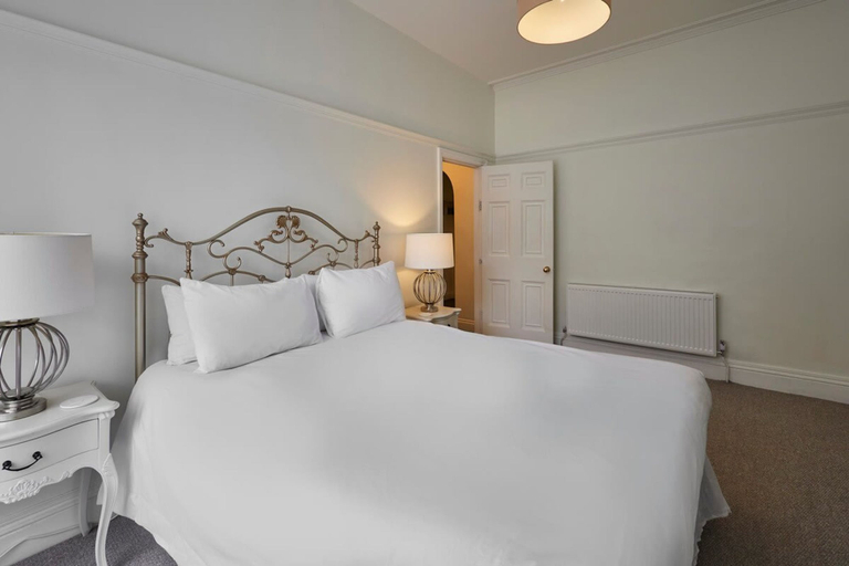 Bedroom 2, Host Stay Scoresby Place, North Yorkshire