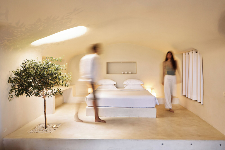 Bedroom 5, 270 Oia's View, South Aegean
