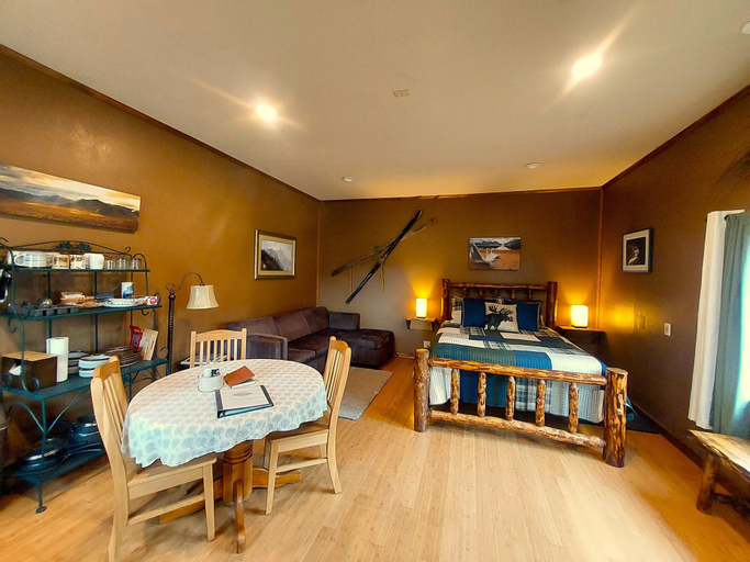 Others 1, Wrangell Mountains Wilderness Lodge, Valdez-Cordova