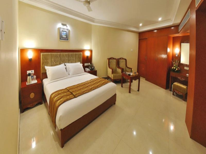 Bedroom 12