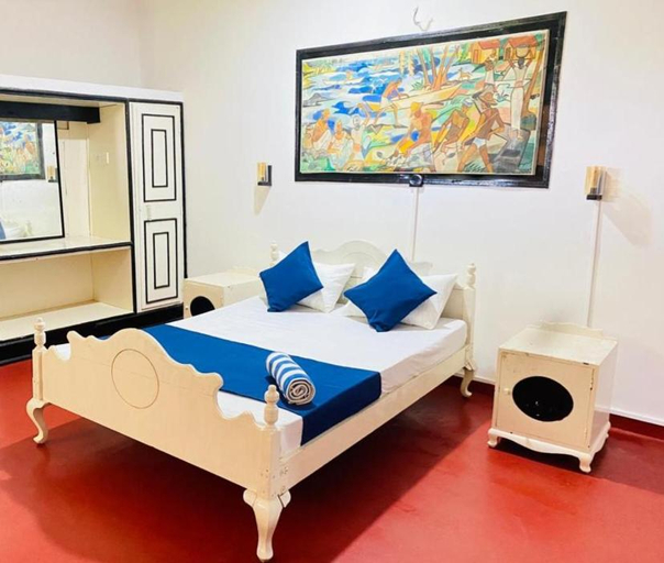 Others 2, Hotel Mount Lanka, Dehiwala-Mount Lavinia