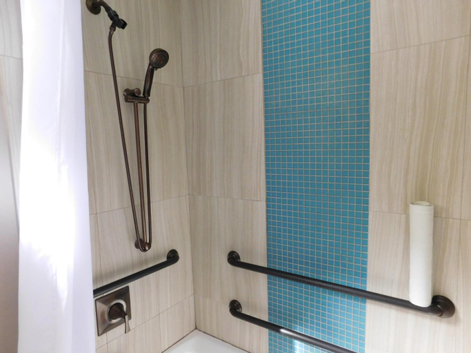 Bathroom 5