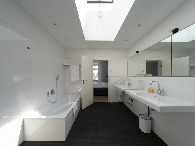 Bathroom 3, KAJO269 FERIENcc WOHNUNGEN IN DER ALTSTADT, Freiburg im Breisgau