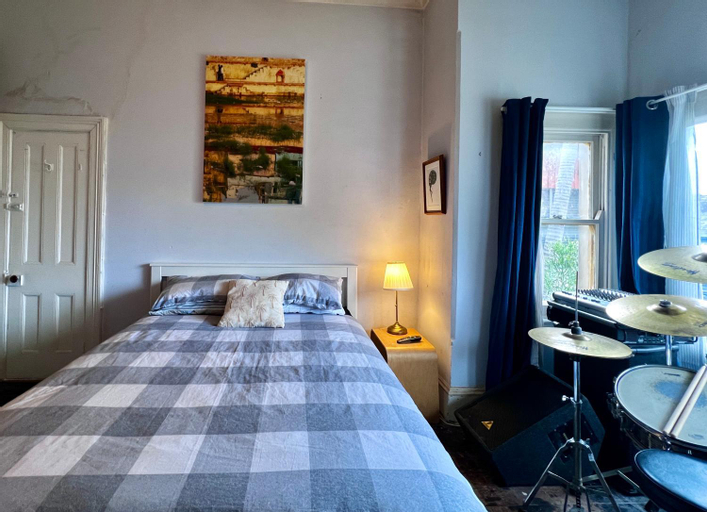 Bedroom 3, Zion, Sydney