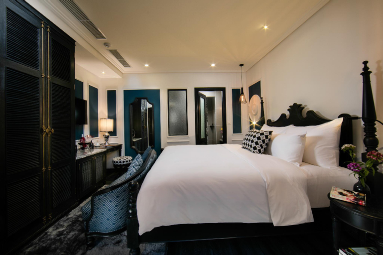 Bedroom 9