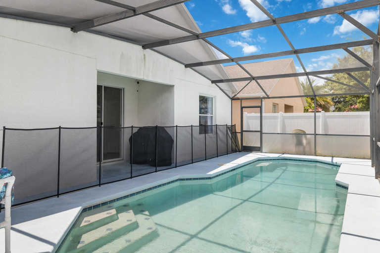 Sport & Beauty 4, 5/3 Pool Home Located in Sunset Ridge Community!, Polk