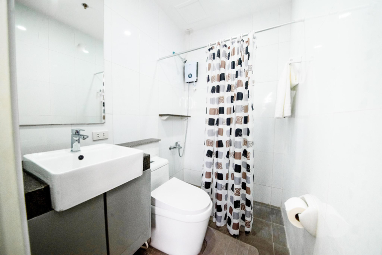 Bathroom 4